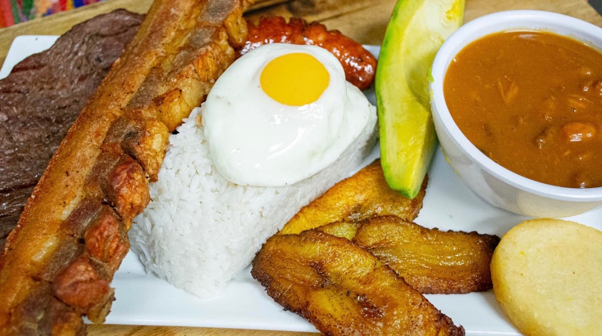 Alquimia Bakery And Restaurant Photos 2